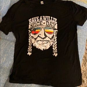 T-Shirt Women’s Size Small (more like Med.)